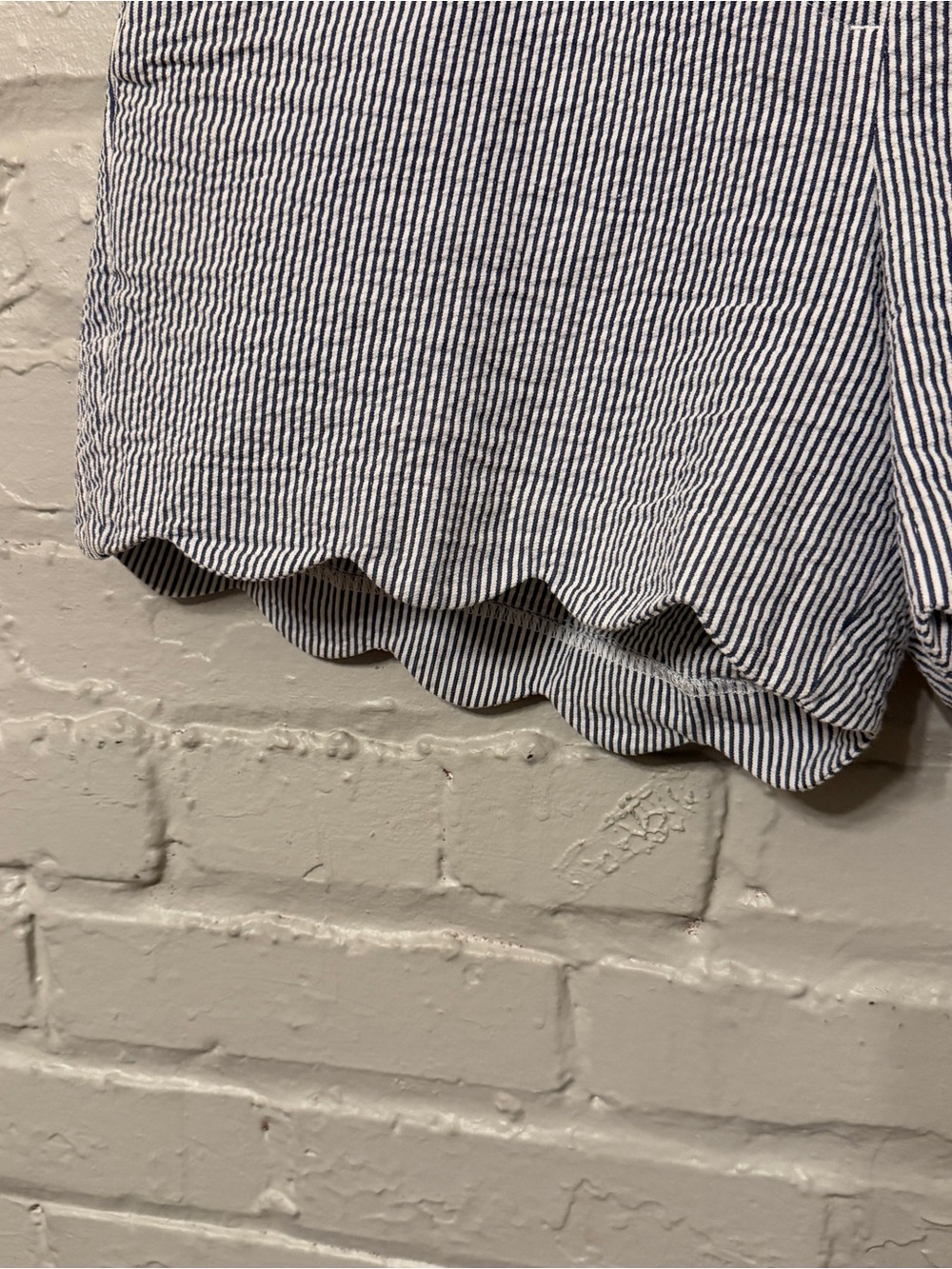 British Khaki Striped Seersucker Scalloped Hem Shorts - Picture 4 of 6